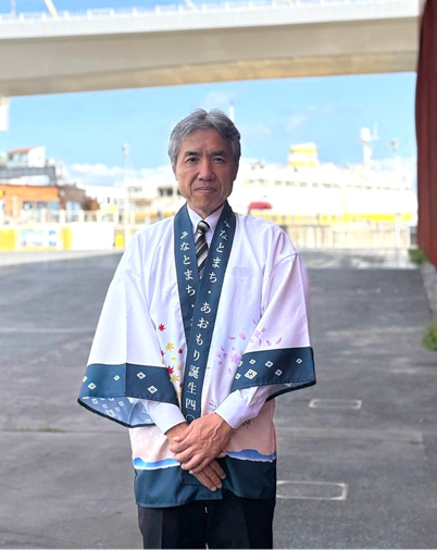 小泉 弘道(こいずみ ひろみち)隊員の紹介写真です。