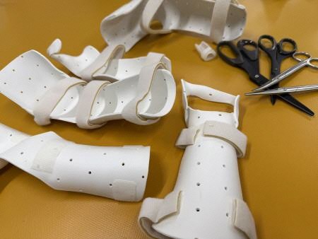 写真:スプリント作製の様子1