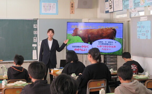 写真:食育の様子1
