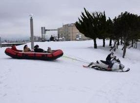 写真：スノーラフト