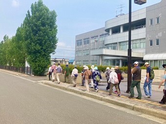 写真:出発