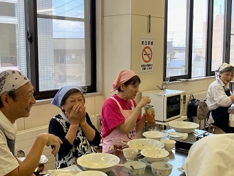 写真:実食
