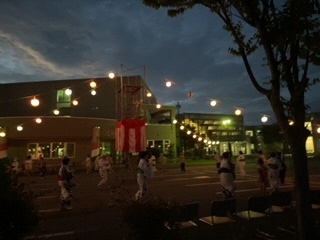 写真:盆踊り2
