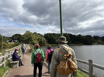 写真：ウォーキングの様子