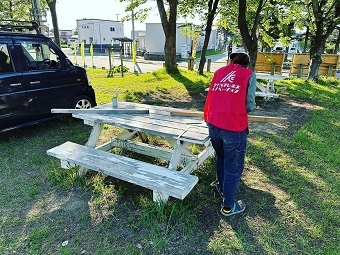 写真:修繕の様子