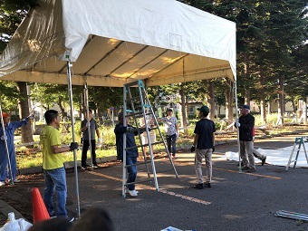 写真:解体作業の様子