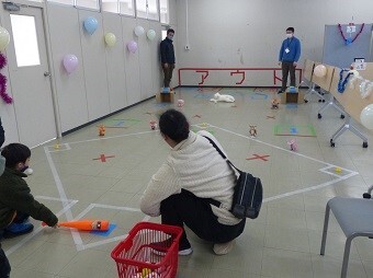 写真:ゲームコーナーの様子