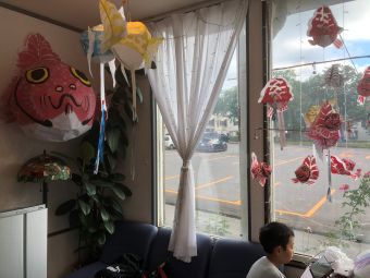 070804金魚ねぶた配布1