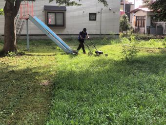 070904公園草刈り1