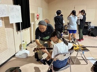 070912楽器5
