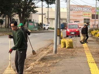 071018歩道草刈り1