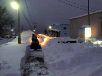 080104福祉館除雪1