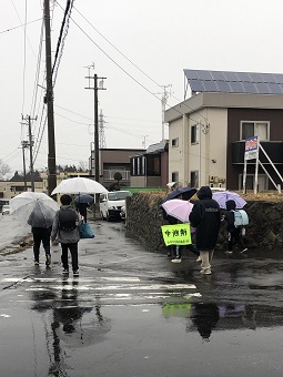 登校見守り2