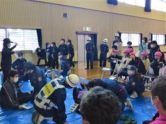 写真:救命処置訓練1