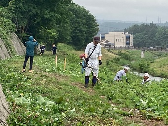 R7横内川の清掃1