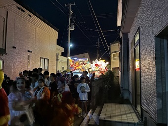 070921横内ねぶた4