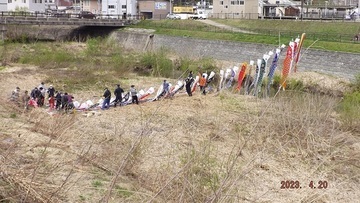 写真:R5取り付け作業2