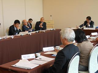 写真：第2回会議の様子1