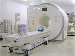 ②3ステラMRI（核磁気共鳴画像法）【MRI単純】